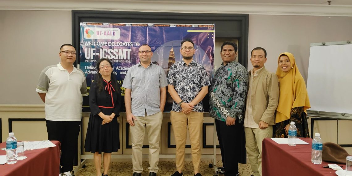Partisipasi Dosen Pendidikan Bahasa Inggris dalam ICSSMT 2023 Konferensi Internasional Bergensi