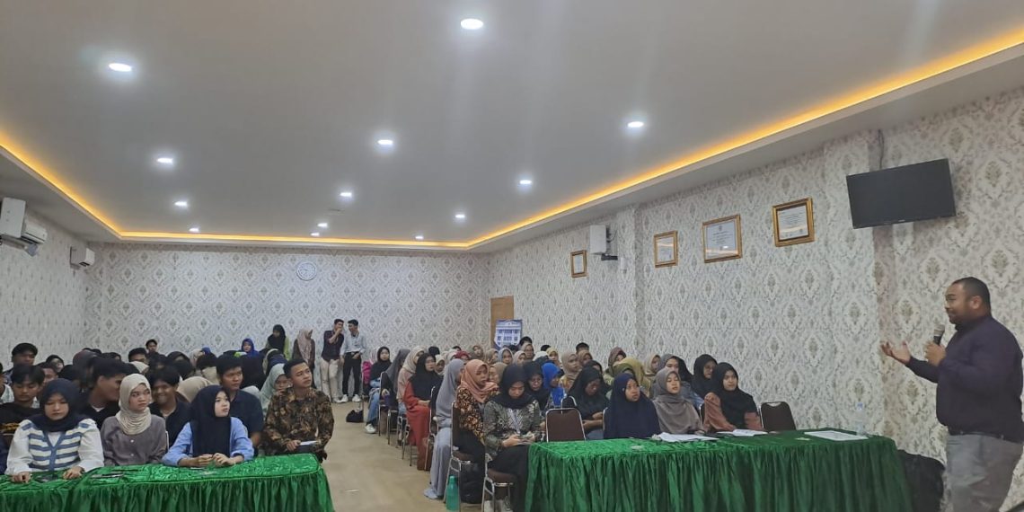 Pusat Bahasa UMSU Selenggarakan Seminar Strategi dan Prediksi TOEFL