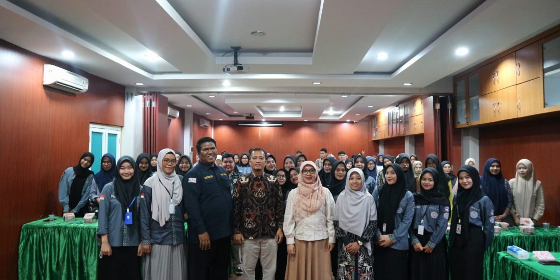 Pendidikan Bahasa Inggris FKIP UMSU Dorong Mahasiswa Asah Kemampuan Menuju PIMNAS melalui Workshop Penulisan Karya Ilmiah
