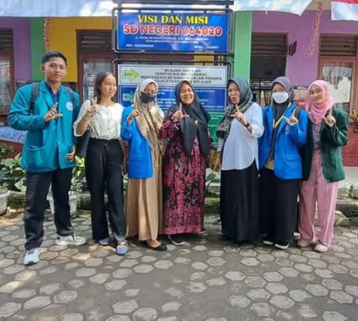 Mahasiswa Pendidikan Bahasa Inggris Diterima dalam Program Kampus Mengajar Batch 6