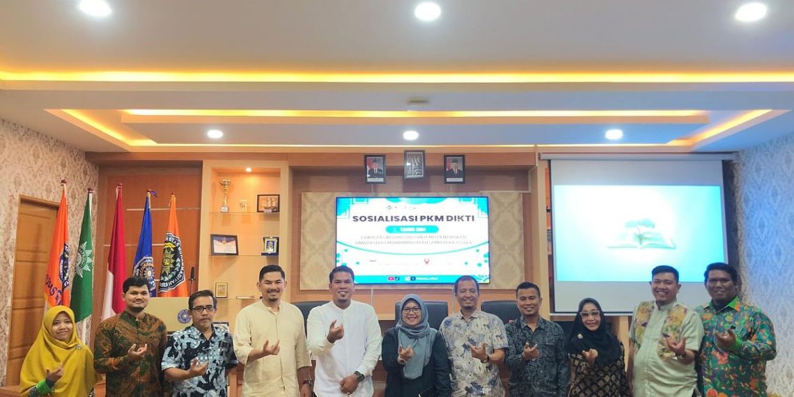 Sosialisasi PKM 2024 oleh SRCC dan Penyerahan Penghargaan bagi Mahasiswa FKIP UMSU
